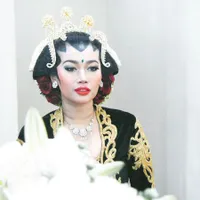 Foto-Foto Ratu Felisha Dinikahi Pengacara Mantan Anak Pesantren