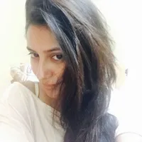 Foto-Foto Terakhir Pratyusha Banerjee Sebelum Bunuh Diri, Bahagia