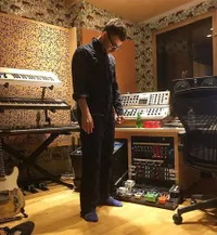 10 Kutipan Lirik Lagu Lorde Yang Kece Buat Caption Foto Instagram