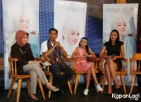 FOTO: 2 Pemain 'SURAT CINTA UNTUK KARTINI' Hadir di Talkshow Film