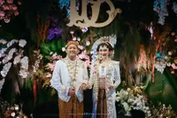 FOTO: 8 Fakta Menarik Pernikahan Denny Caknan & Bella Bonita, Ijab Kabul Bahasa Jawa - Maskawin Angka 12