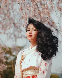FOTO : Kompaknya Yura, Isyana, Audrey & Gamaliel Pakai Hanbok!