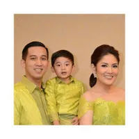 [FOTO] Abhirama, Putra Nindy Ayunda Yang Ganteng dan Fashionable