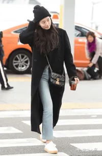 FOTO: Airport Fashion Idol Korea Paling Curi Perhatian di 2018