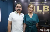 FOTO: Ajak Adam Suseno Perawatan, Inul Daratista: Biar Segar dan Bugar