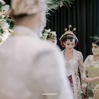 Foto Akad Nikah Karina Nadila dan Rangga Prihartanto, Ijab Kabul Pakai Masker 