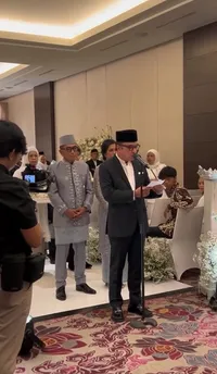 Foto Akad Nikah Putri Helmy Yahya yang Menikah dengan Oppa Korea, Pengantin Pria Excited Bikin Buku Nikah