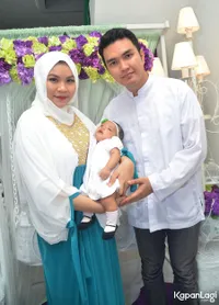 FOTO: Akikah Putri Pertama Aldi Taher, Mendadak Tapi Mengharukan