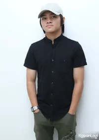 FOTO: Aldi CJR Akan Botakkan Rambut, Jika Indonesia Juarai AFF