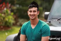 FOTO: Ali Syakieb Jadi Tukang Gali Kubur, Agathe Valerie Salting