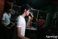 FOTO: Aliando Syarief Mulai Latihan Menyanyi Setelah Sakit