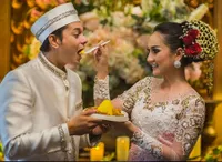 FOTO: Andrew Andika - Tengku Dewi Putri Bulan Madu ke Bali