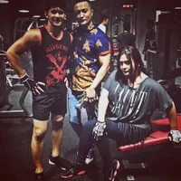 FOTO: Angkat Beban Saat Fitness, Audy Item Menggoda di Gym