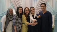 FOTO: Aqiqah Baby Parva, Putra Kedua Donita dan Adi Nugroho