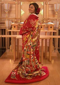 Foto Ariel Tatum di Jepang, Pakai Kimono - Ketemu Yuki Kato