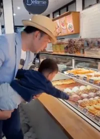 Foto Arka Anak Angkat Ridwan Kamil yang Ganteng dan Pintar, Kesayangan Mendiang Eril