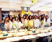 FOTO: Baby Shower Yasmine Wildblood, Serba Kuning & Dihiasi Bebek