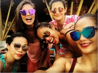 FOTO: Bak AADC, Indah Kalalo Reuni di Bali Bareng The Darlings