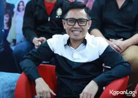 FOTO: Bantahan Eko Patrio Soal Jadi Saksi Nikah Siri Raffi - Ayu