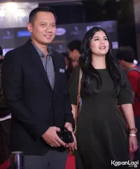 FOTO Baper, Annisa Pohan & Agus Yudhoyono Nonton Konser Ari Lasso