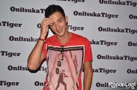 FOTO: Begini Komentar Mike Lewis Saat Ditanya Rujuk Dengan Tamara