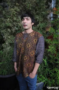 FOTO: Bersahaja, Para Bintang 'BULAN TERBELAH DI LANGIT AMERIKA'