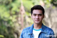 FOTO: Berubah Jadi Pengantar Pizza, Ricky Harun Hafal Ayat Kursi
