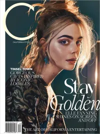FOTO: Bikin Terpesona, Elle Fanning Tampil Ala Putri Musim Dingin