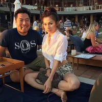 Foto Bukti Adinda Bakrie Itu Hot Mom Sosialita Tercantik di Indo!