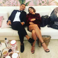 FOTO Bukti Chrissy Teigen & John Legend Pasangan Paling Romantis!