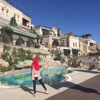 [FOTO] Cantik Berhijab, Citra Kirana Nikmati Megahnya Dubai!