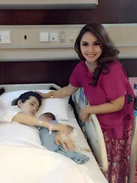 [Foto] Cantiknya Adelia Wilhelmina Setelah Lahirkan Bayi Ketiga