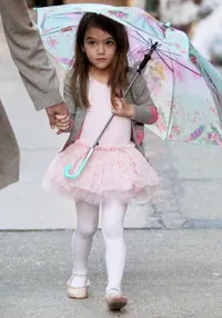 FOTO: Cantiknya Anak Seleb Hollywood Jadi Balerina, Menggemaskan!