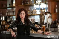 FOTO: Cerita 'Mainan Baru', Ade Fitria Mewah Ala Sosialita
