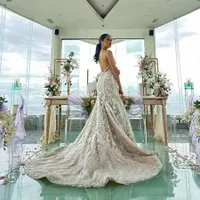 Foto Cinta Laura Anggun dengan Gaun Pengantin, Berikan Pujian Pada Susan Sameh dan Jihane Almira Sebagai Bridesmaid