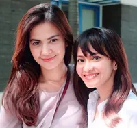 Foto Cut Tary dan Ersa Mayori yang Sudah Bersahabat Hampir 30 Tahun, Sering Disebut Saudara Kembar