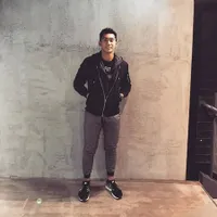 FOTO: Daffa Wardhana, Putra Marini Zumarnis Yang Berotot Macho