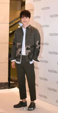 FOTO: Dari Ahn Jae Hyun - Lee Dong Wook Barengan di Event Fashion