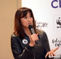 FOTO: Davina Veronica Bikin Film Dokumenter Tentang Alam