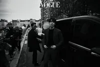 FOTO: Debut Lee Dong Wook di Baris Depan Paris Fashion Week