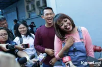 FOTO Dekat Cowok Ganteng Ini, Elly Sugigi Masih 'Diganggu' Mantan