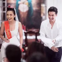 FOTO: Dekorasi Mewah Bridal Shower Chelsea Olivia, Cantik Elegan!