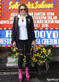 FOTO: Dengan Rambut Cornrow, Cinta Penelope Bergaya Ala Rockstar