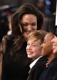 FOTO: Deretan Anak Artis Ini Mirip Banget Sama Orangtuanya!