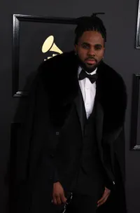 FOTO: Deretan Musisi Pria Yang Tampil Kece di Grammy Awards 2017