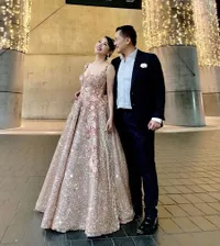 FOTO Dinner Pernikahan Femmy Permatasari di New Zealand, Bahagia