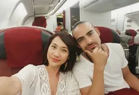 FOTO: Dinner Romantis - Berjemur, BCL dan Ashraf Mesra di Bali