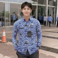 Foto Editan Kim Seon Ho Sebagai PNS Hingga Polisi, Bikin Semakin Tak Bisa Berpaling