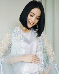 FOTO: Fanny Fabriana Tampil Cantik di Pengajian 4 Bulan Kehamilan