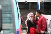 FOTO Farhat Abbas Laporkan Vicky & Angel Atas Tindak Pengeroyokan